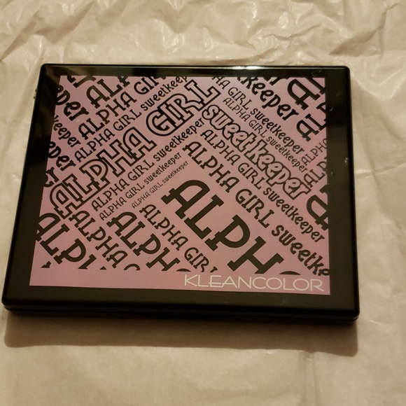 Makeup palette - Picture 4 of 4
